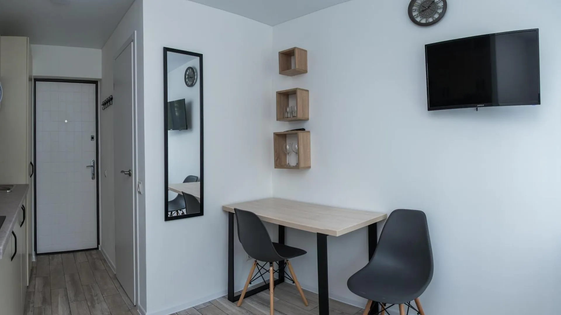 Апартаменти Myfreedom Поруч Із Метро Берестейська Kiev Apartamento
